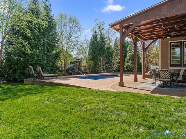 14373 Charter Landing Dr, Midlothian, VA 23114
