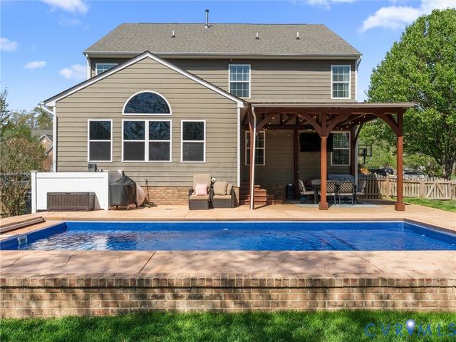 14373 Charter Landing Dr, Midlothian, VA 23114