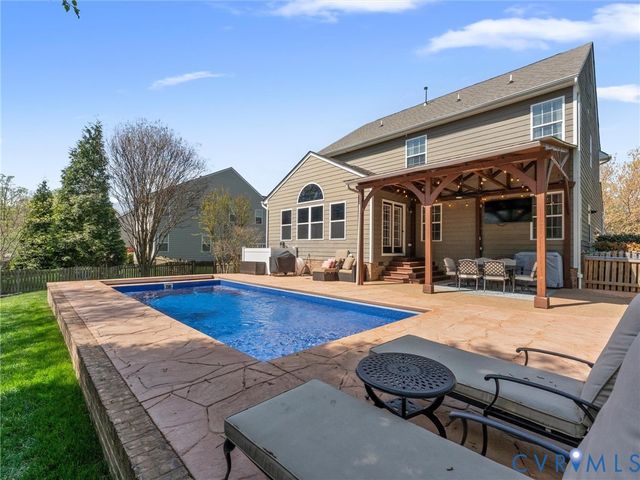 14373 Charter Landing Dr, Midlothian, VA 23114