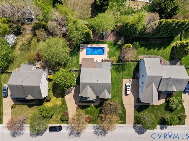 14373 Charter Landing Dr, Midlothian, VA 23114