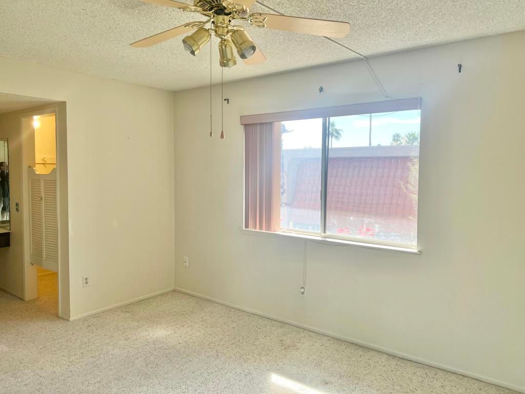 Image 18 of property listing at 232 E Via Escuela C, Palm Springs, CA 92262