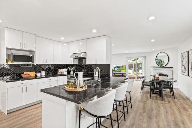 6133 Broadway Avenue, Newark, CA 94560