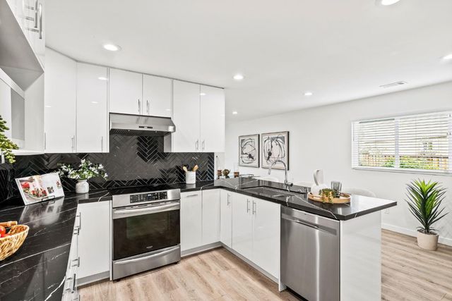 6133 Broadway Avenue, Newark, CA 94560