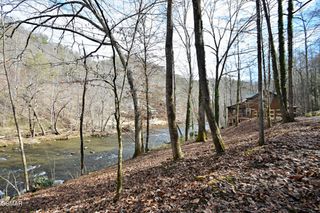 17 Twin Pines Way, Sevierville, TN 37876