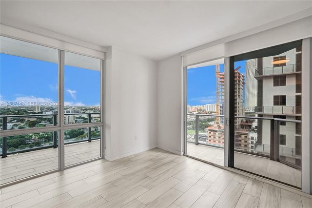 1010 SW 2nd Avenue 1708, Miami, FL 33130