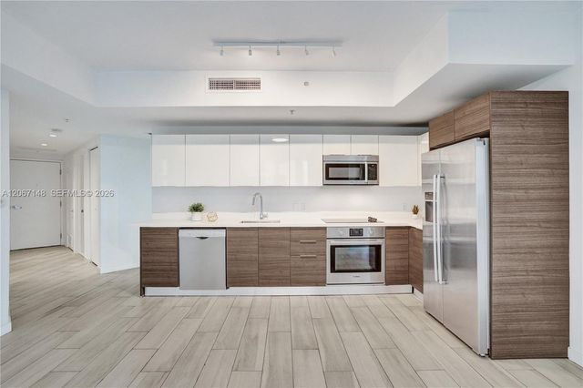 1010 SW 2nd Avenue 1708, Miami, FL 33130