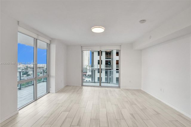 1010 SW 2nd Avenue 1708, Miami, FL 33130