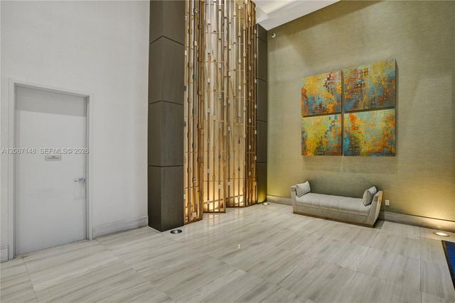 1010 SW 2nd Avenue 1708, Miami, FL 33130
