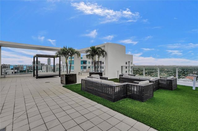 1010 SW 2nd Avenue 1708, Miami, FL 33130