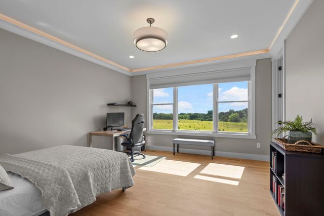 7350 Inwood Way N, Grant, MN 55082