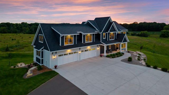 7350 Inwood Way N, Grant, MN 55082