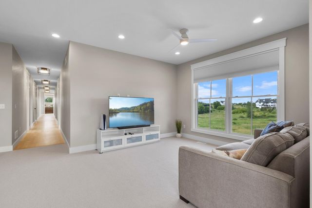 7350 Inwood Way N, Grant, MN 55082