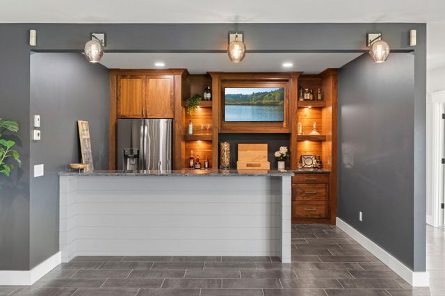7350 Inwood Way N, Grant, MN 55082