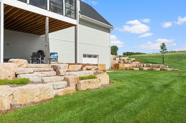 7350 Inwood Way N, Grant, MN 55082