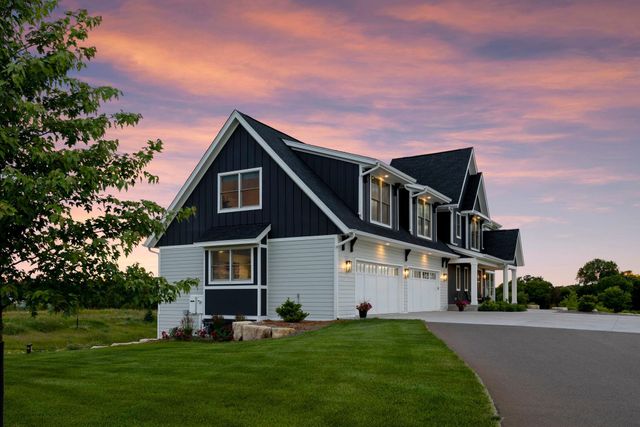 7350 Inwood Way N, Grant, MN 55082
