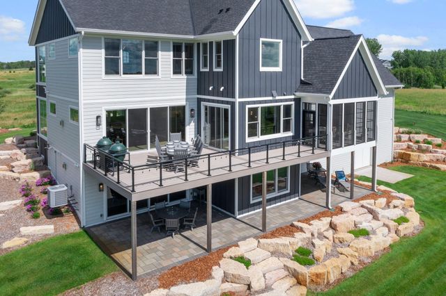 7350 Inwood Way N, Grant, MN 55082