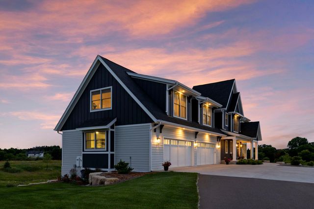 7350 Inwood Way N, Grant, MN 55082