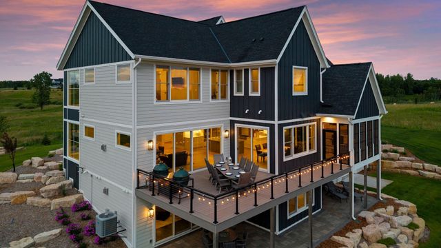 7350 Inwood Way N, Grant, MN 55082