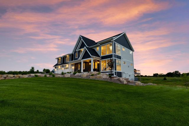 7350 Inwood Way N, Grant, MN 55082