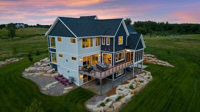7350 Inwood Way N, Grant, MN 55082