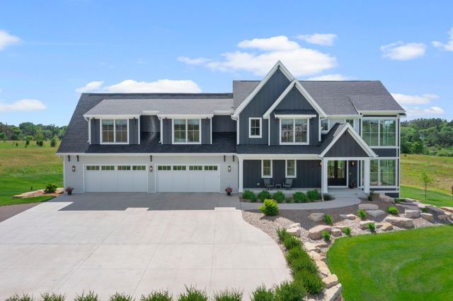 7350 Inwood Way N, Grant, MN 55082
