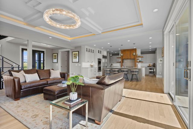 7350 Inwood Way N, Grant, MN 55082