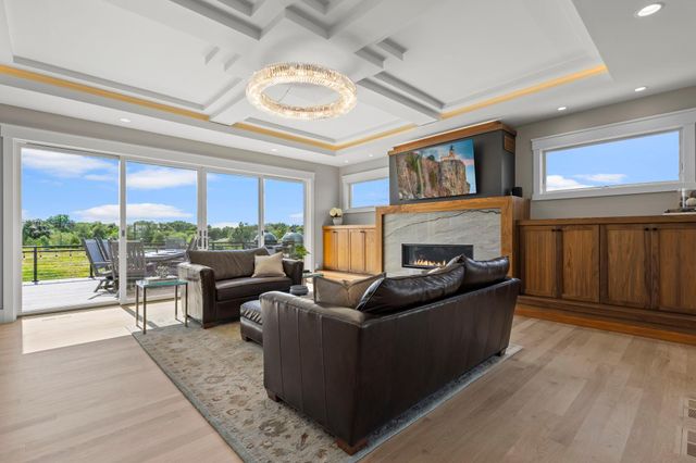7350 Inwood Way N, Grant, MN 55082
