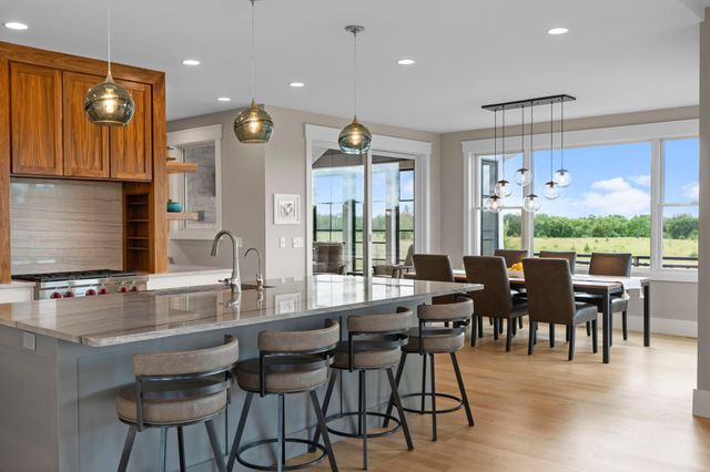 7350 Inwood Way N, Grant, MN 55082