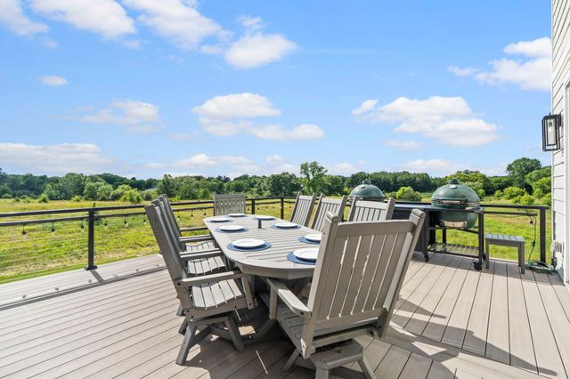 7350 Inwood Way N, Grant, MN 55082