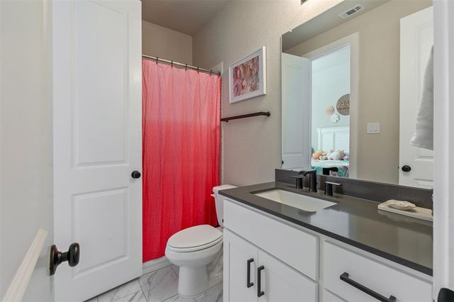 240 Lookout Ridge Drive, Montgomery, TX 77316