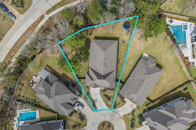 240 Lookout Ridge Drive, Montgomery, TX 77316