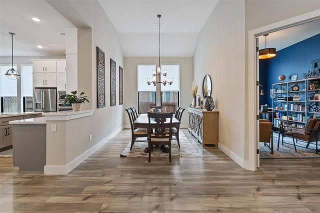 240 Lookout Ridge Drive, Montgomery, TX 77316