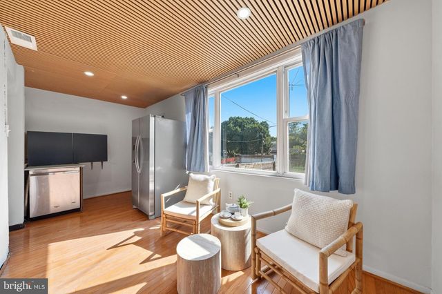 4709 9TH ST NW, Washington, DC 20011