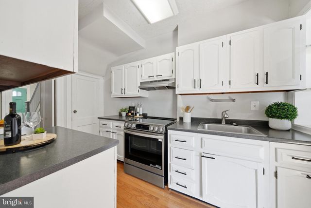 4709 9TH ST NW, Washington, DC 20011
