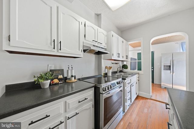 4709 9TH ST NW, Washington, DC 20011
