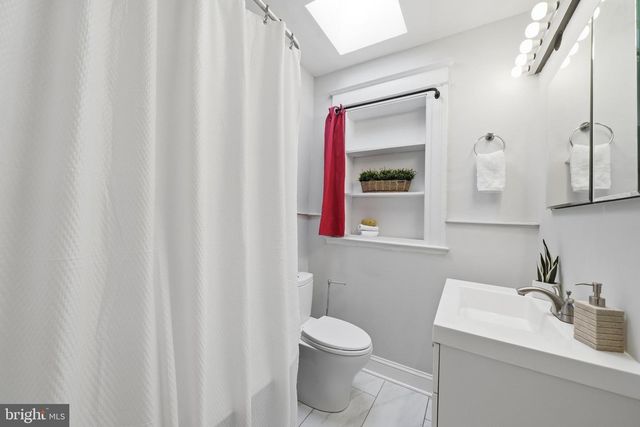 4709 9TH ST NW, Washington, DC 20011