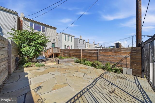 4709 9TH ST NW, Washington, DC 20011