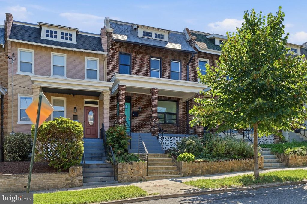 4709 9TH ST NW, Washington, DC 20011