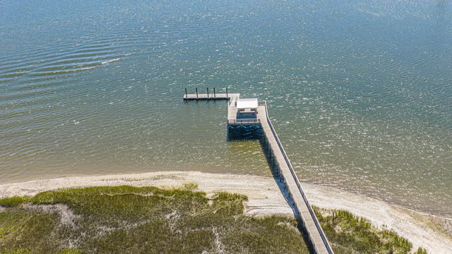 218 Port Tack Drive, Charleston, SC 29492
