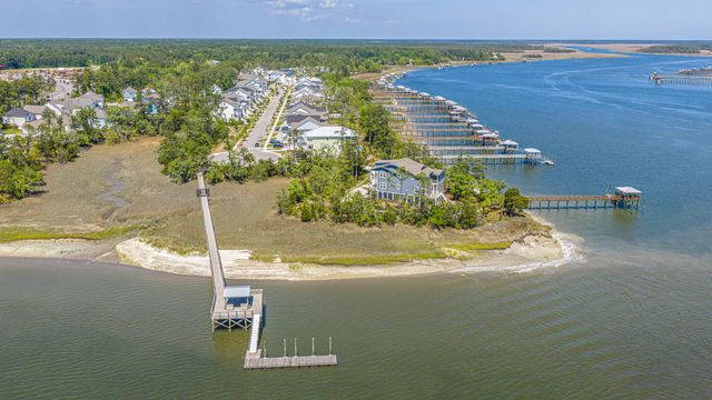 218 Port Tack Drive, Charleston, SC 29492