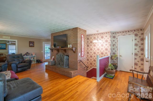 44446 Field Road, New London, NC 28127