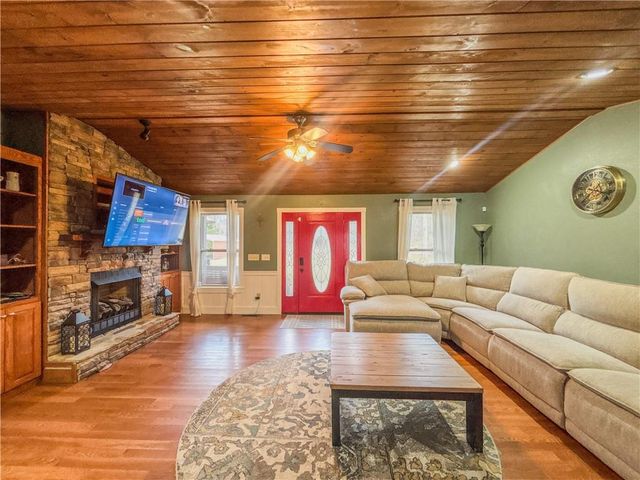 3756 Highway 52 E, Ellijay, GA 30536