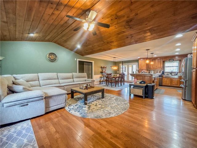 3756 Highway 52 E, Ellijay, GA 30536