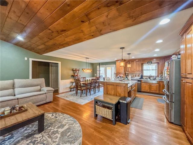 3756 Highway 52 E, Ellijay, GA 30536