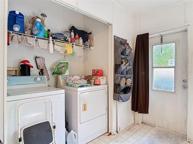 229 E BROAD STREET, Pierson, FL 32180
