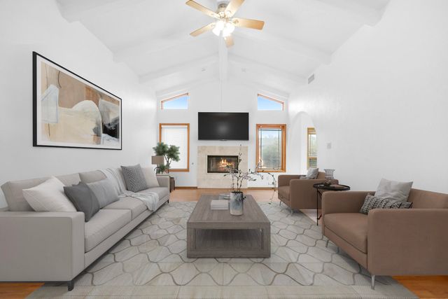 8912 Cherry Hills Road NE, Albuquerque, NM 87111