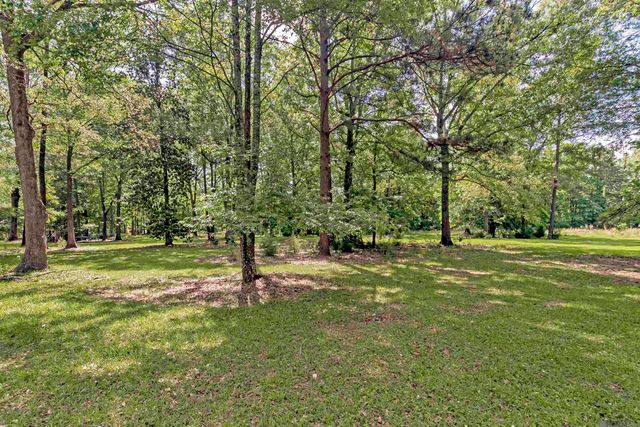 10726 Callender Ct, St Francisville, LA 70775