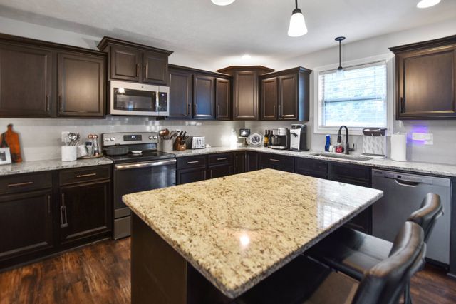 1517 Ellie Piper Circle, Clarksville, TN 37043