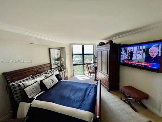 1121 Crandon Blvd D903, Key Biscayne, FL 33149