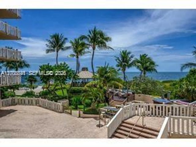 1121 Crandon Blvd D903, Key Biscayne, FL 33149